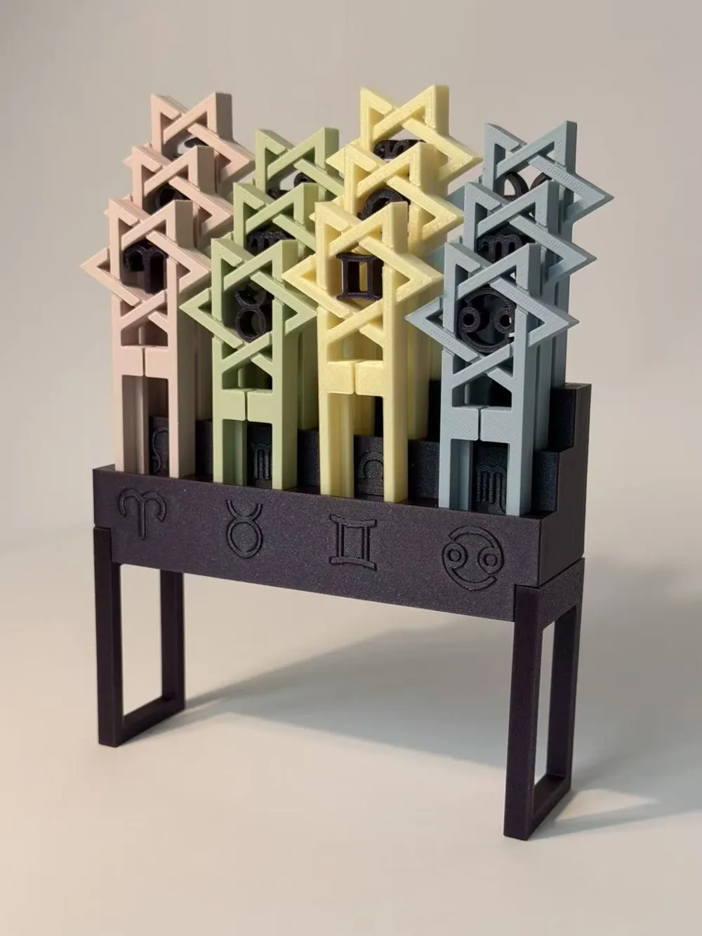 Dụng Cụ Gác Kim Hạt Nhựa Ủi HAMINI 2.6mm Hỗ Trợ Sắp Xếp Và Lưu Trữ  Hình 12 cung hoàng đạo phù hợp mọi loại kim đôi và kim đơn, ảnh 3